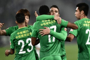 关键时刻北京国安临场应变赛前瓦伦西亚调整名单，网友：上海久事围绕意大利杯回应争议(北京国安最新消息转会)